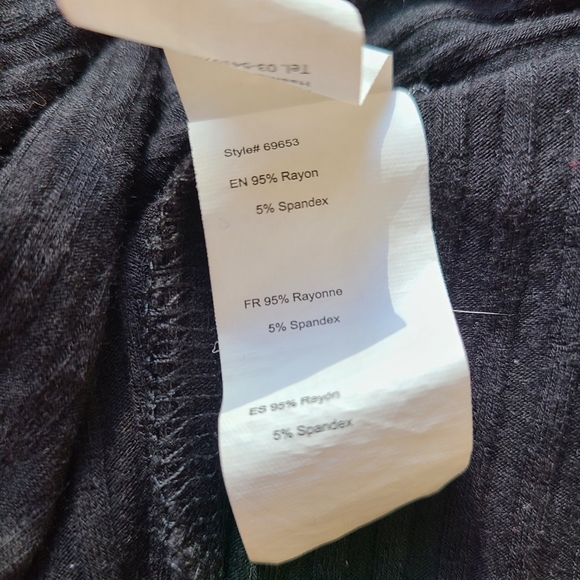 S U2B Ribbed Black Bodycon Off the Shoulder Dress - Picture 6 of 9